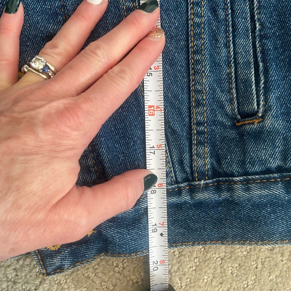 Boys Levi's Trucker Jacket - Picture 8 of 10